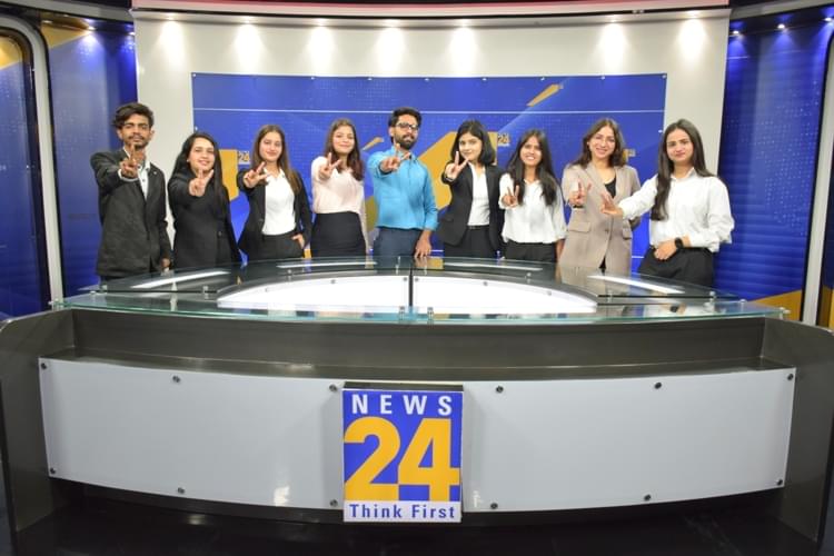 ISOMES Noida Infrastructure photo 57